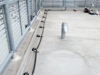 Instalace zařízení IoT brány na střeše rektorátu